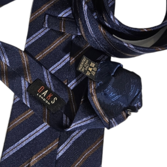 DAKS XL Blue Striped Silk LUXURY Tie ITALY - Picture 3 of 6